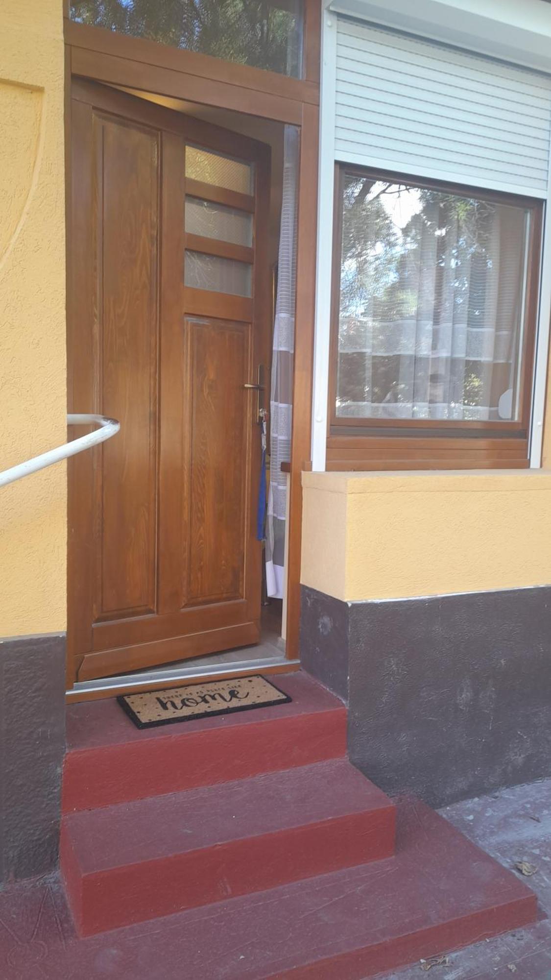 Szahara Vendeghaz Apartment Kerekegyháza Exterior photo